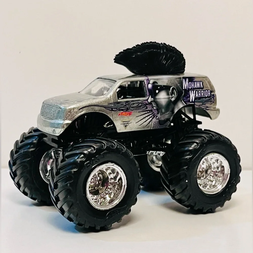 Hot Wheels Monster jam Mohawk Warrior